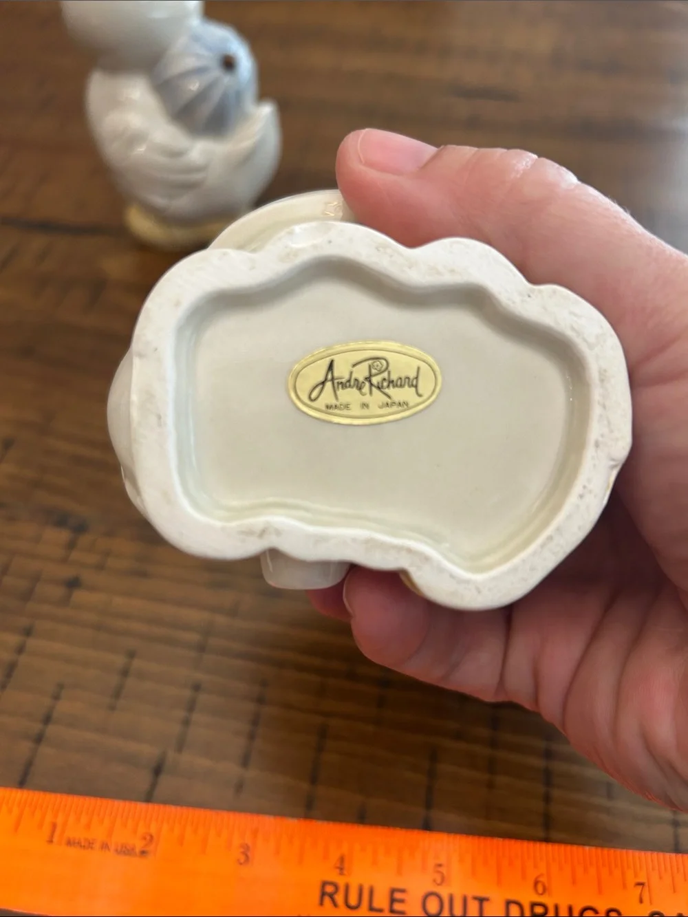 Vgt porcelain bathroom accessories by Andre Richard. Japan